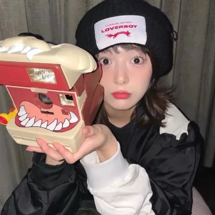 上帝深爱鱼子酱 在线观看